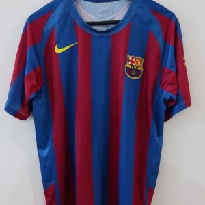 Ronaldinho 05-06 Barcelona Home Beckett